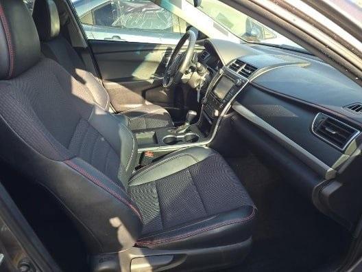 Photo of 2016 Gray Toyota Camry
