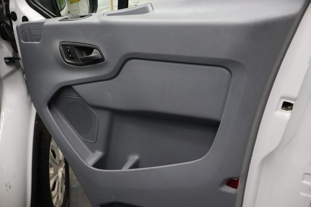 Photo of 2016 Oxford White Ford Transit-250