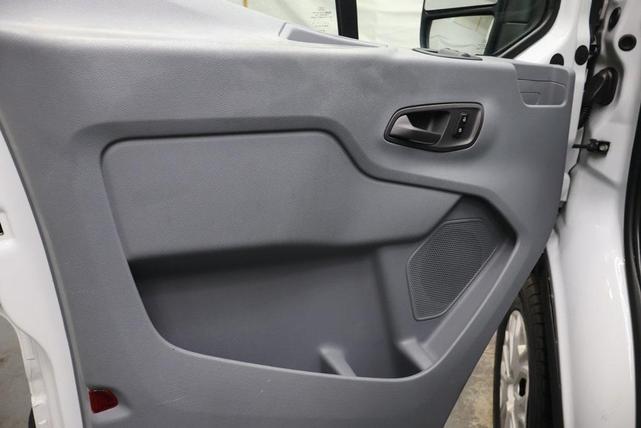 Photo of 2016 Oxford White Ford Transit-250