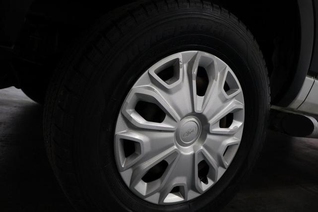 Photo of 2016 Oxford White Ford Transit-250