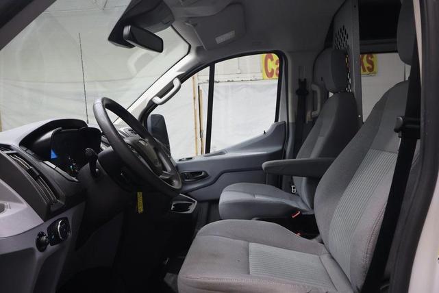 Photo of 2016 Oxford White Ford Transit-250