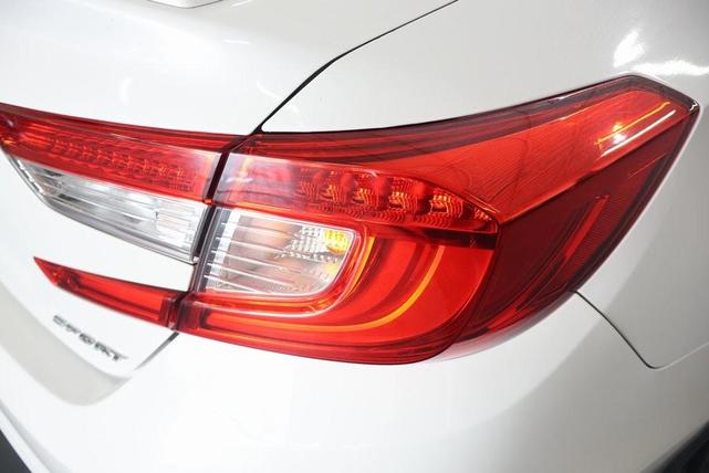 Photo of 2019 White Honda Accord