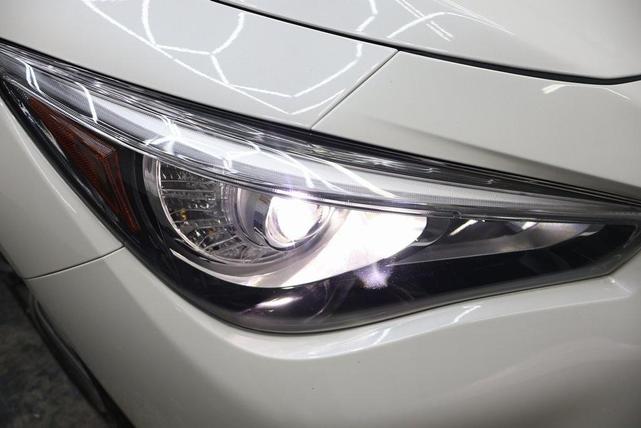 Photo of 2021 Majestic White INFINITI Q50