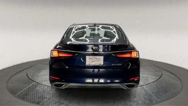 Photo of 2021 Blue Lexus ES 350