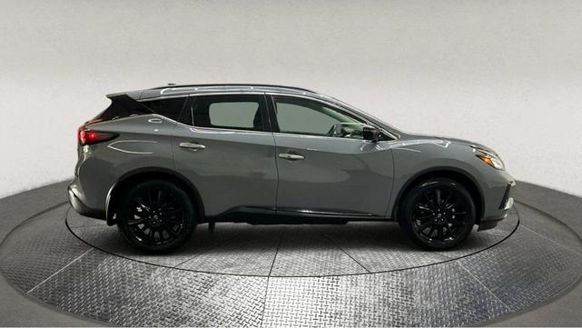 Photo of 2024 Boulder Gray Metallic Nissan Murano