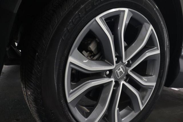 Photo of 2022 Gray Honda CR-V