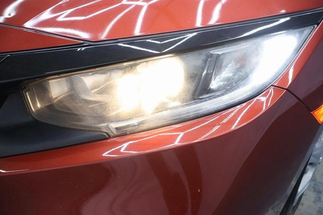 Photo of 2021 Burgundy Honda Civic