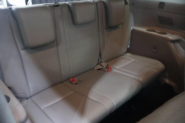 Photo of 2018 Black Toyota Highlander