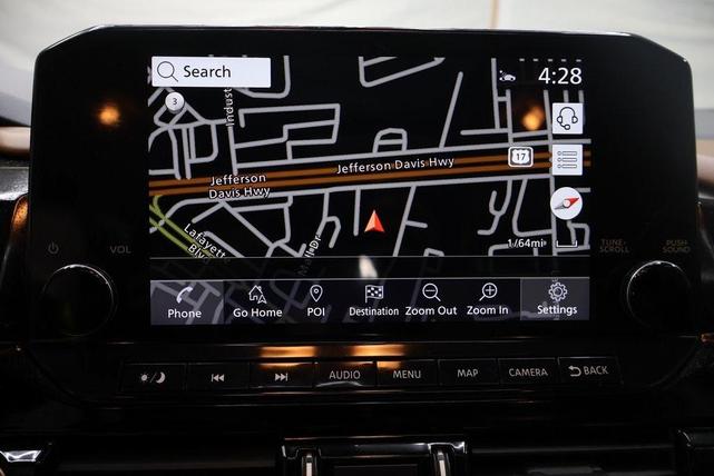 Photo of 2022 Black Nissan Pathfinder