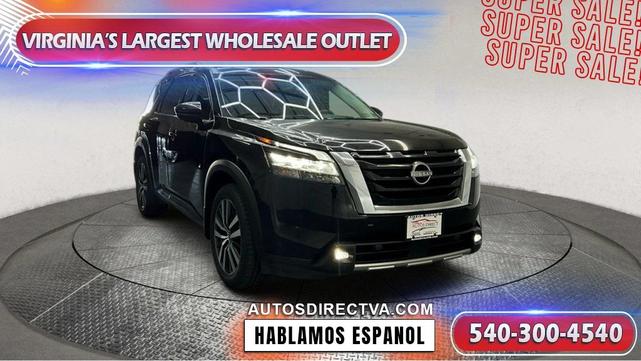 Photo of 2022 Black Nissan Pathfinder