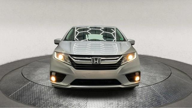 Photo of 2019 Silver Honda Odyssey