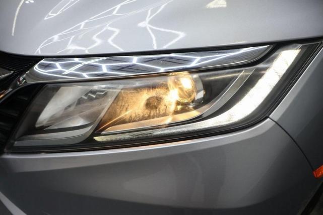 Photo of 2019 Silver Honda Odyssey