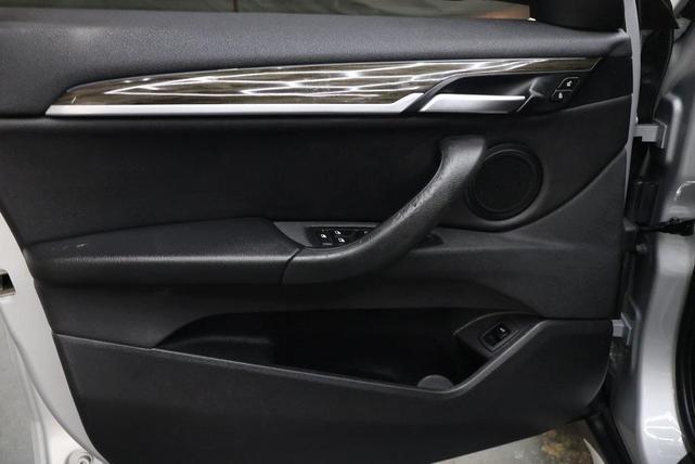 Photo of 2021 Glacier Silver Metallic BMW X1