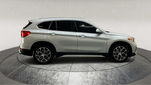 Photo of 2021 Glacier Silver Metallic BMW X1