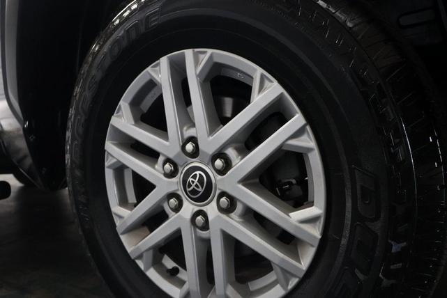 Photo of 2022 Black Toyota Tundra