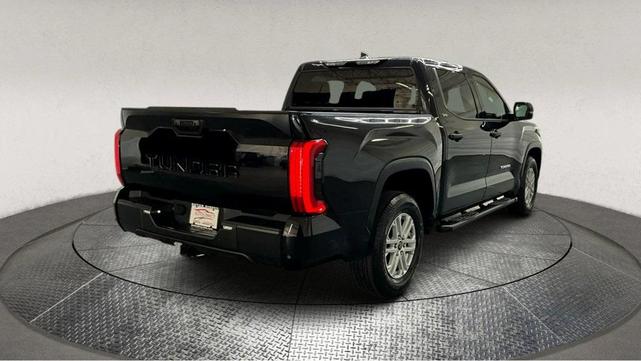 Photo of 2022 Black Toyota Tundra