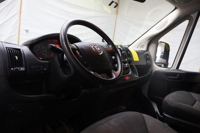 Photo of 2018 Bright White Clearcoat RAM ProMaster 2500