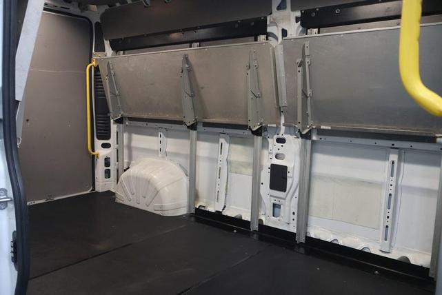 Photo of 2018 Bright White Clearcoat RAM ProMaster 2500