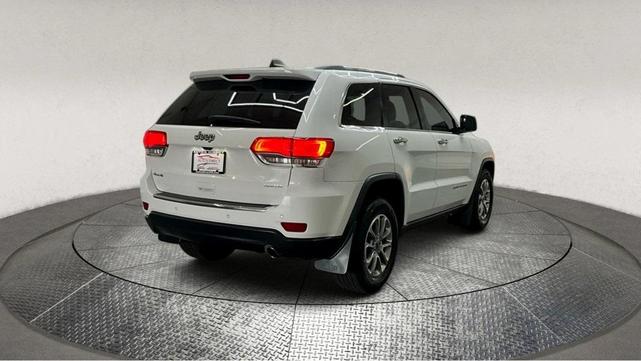 Photo of 2015 Bright White Clearcoat Jeep Grand Cherokee