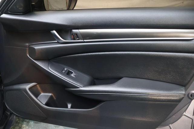 Photo of 2020 Gray Honda Accord