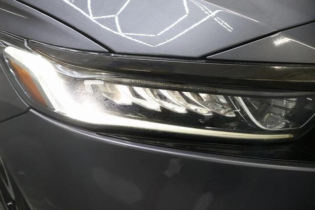 Photo of 2020 Gray Honda Accord