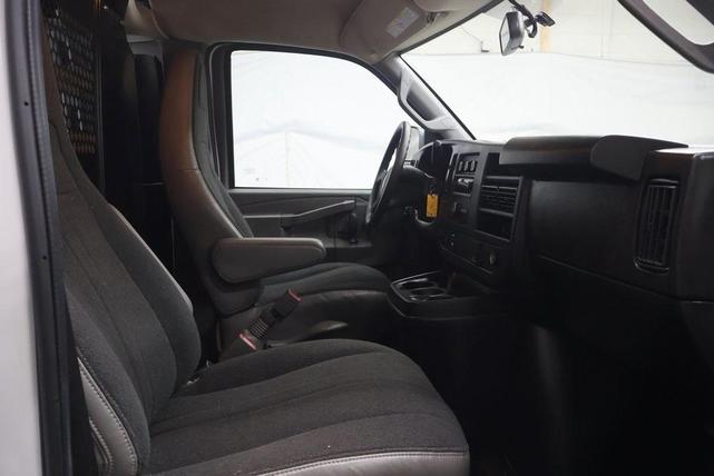 Photo of 2023 Summit White GMC Savana 2500