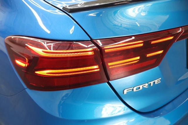 Photo of 2022 Blue Kia Forte