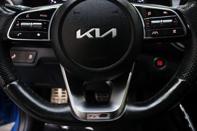 Photo of 2022 Blue Kia Forte
