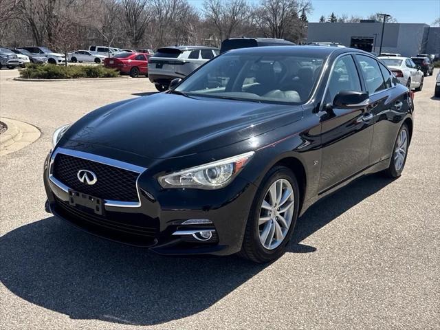 2015 Infiniti Q50
