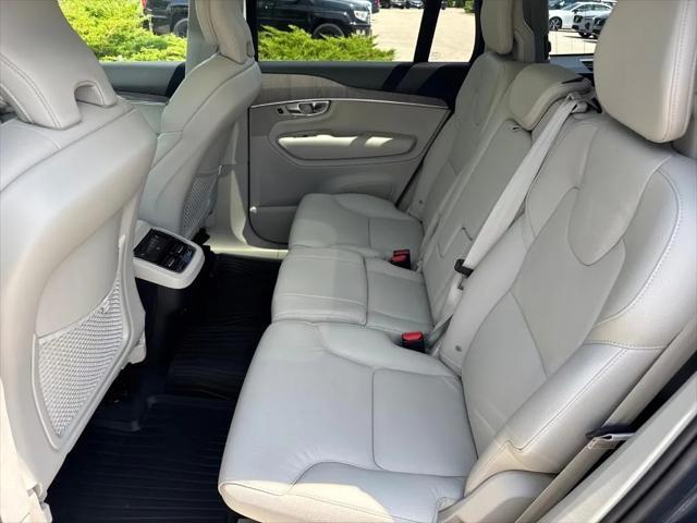 Photo of 2024 Denim Blue Volvo XC90