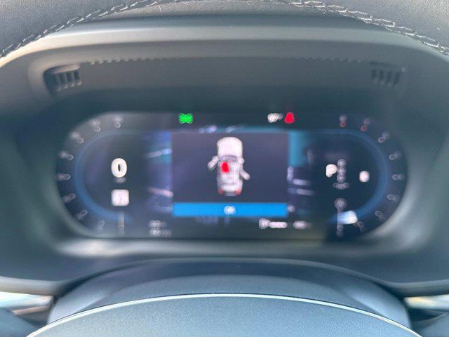 Photo of 2024 Silver Dawn Metallic Volvo XC60