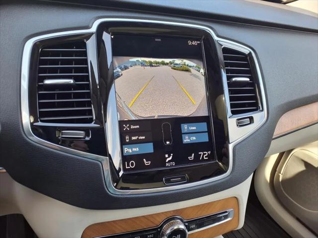 Photo of 2022 Denim Blue Volvo XC90