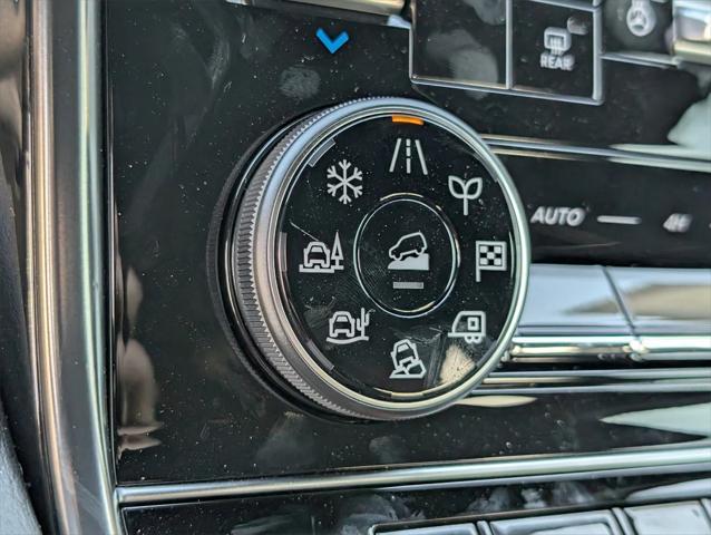 Photo of 2025 Gun Metallic/Super Black Nissan Armada