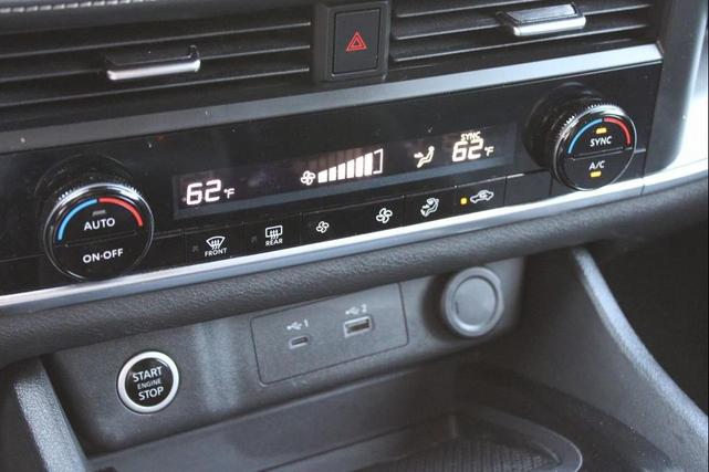 Photo of 2023 Caspian Blue Metallic Nissan Rogue