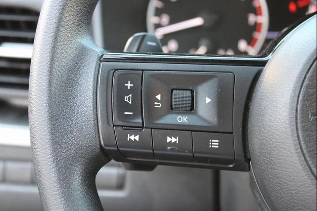Photo of 2023 Caspian Blue Metallic Nissan Rogue