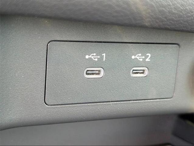Photo of 2026 Super Black Nissan Rogue