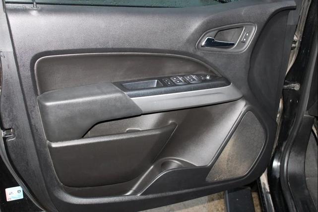 Photo of 2020 Black Chevrolet Colorado