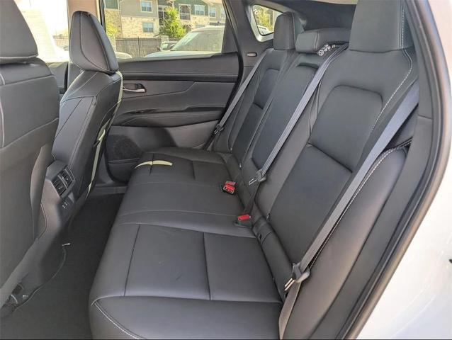 Photo of 2025 Everest White Pearl Tricoat Nissan Murano