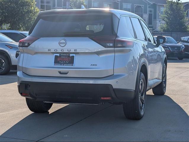 Photo of 2025 Brilliant Silver Metallic Nissan Rogue