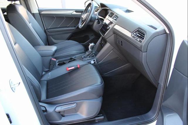 Photo of 2024 Pure White Volkswagen Tiguan
