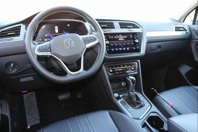 Photo of 2024 Pure White Volkswagen Tiguan