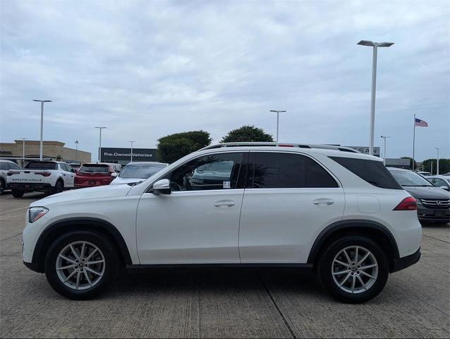 Photo of 2024 Polar White Mercedes-Benz GLE 450 Plug-In Hybrid