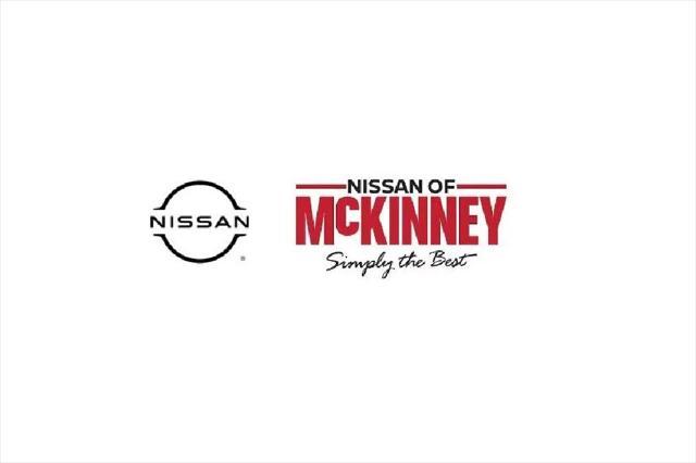 Photo of 2015 Super Black Nissan Versa Note