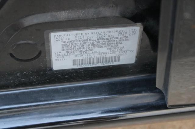 Photo of 2015 Super Black Nissan Versa Note