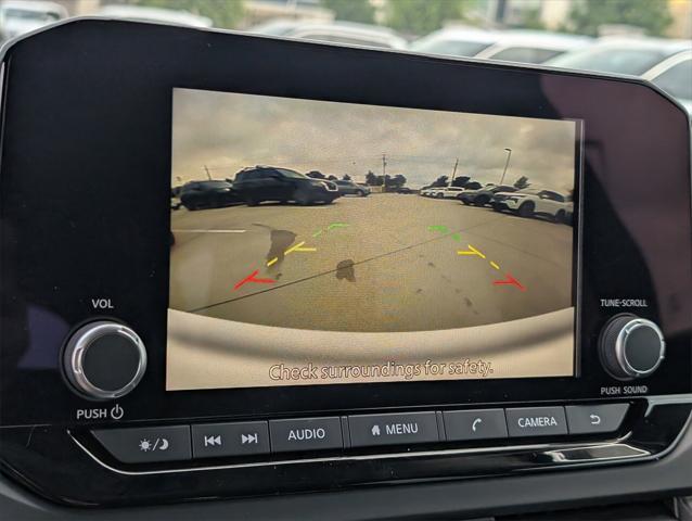 Photo of 2025 Super Black Nissan Pathfinder