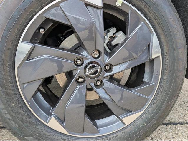 Photo of 2026 Gun Metallic Nissan Rogue