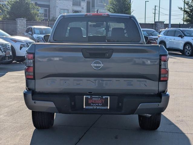Photo of 2025 Gun Metallic Nissan Frontier