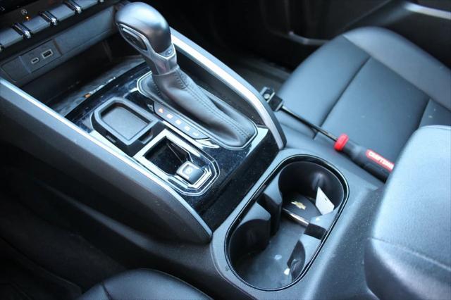 Photo of 2023 Summit White Chevrolet Colorado