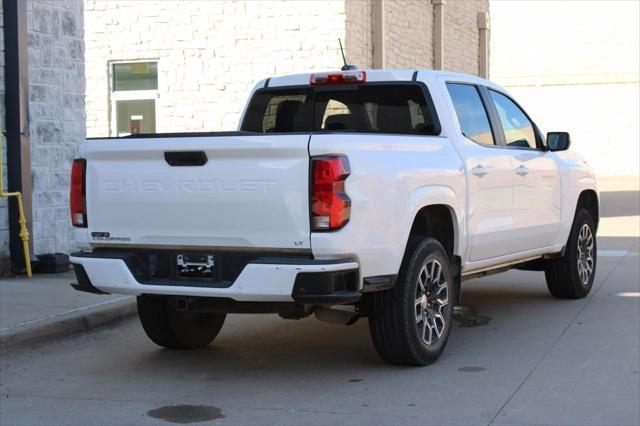 Photo of 2023 Summit White Chevrolet Colorado