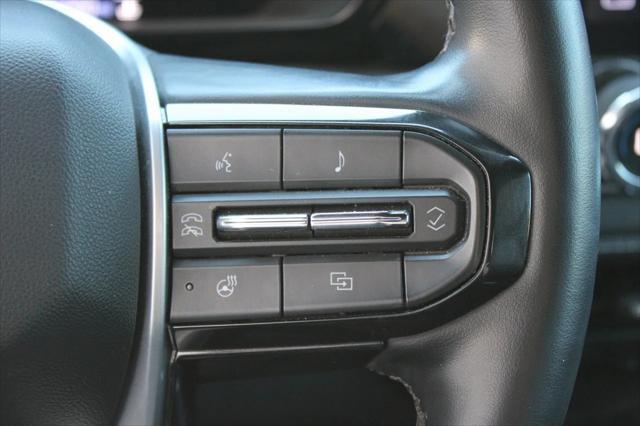 Photo of 2023 Summit White Chevrolet Colorado